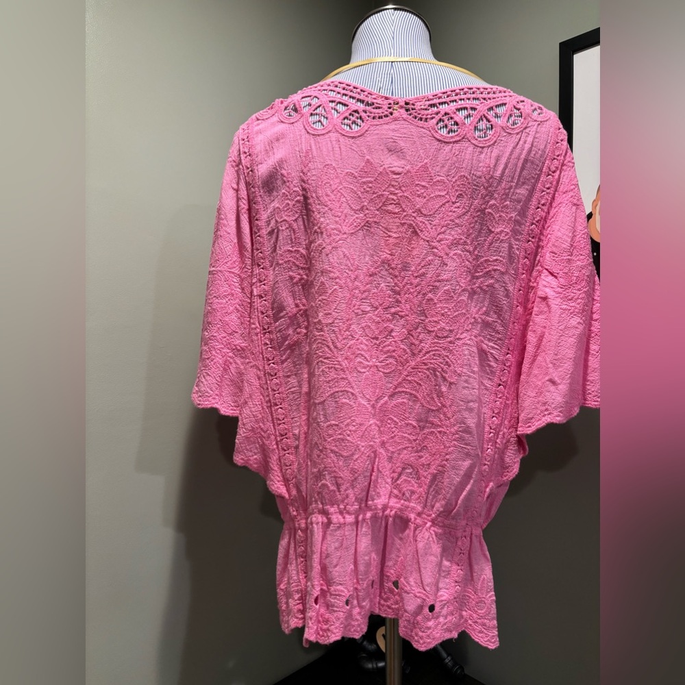 NWT Democracy Women’s Shortsleeve Blouse.  Size XL. - Picture 4 of 4
